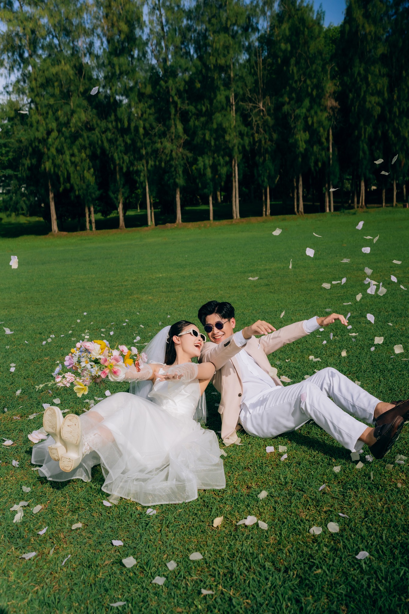 โทนโมเดิร์น